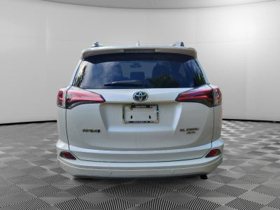 2017 Toyota RAV4 Platinum
