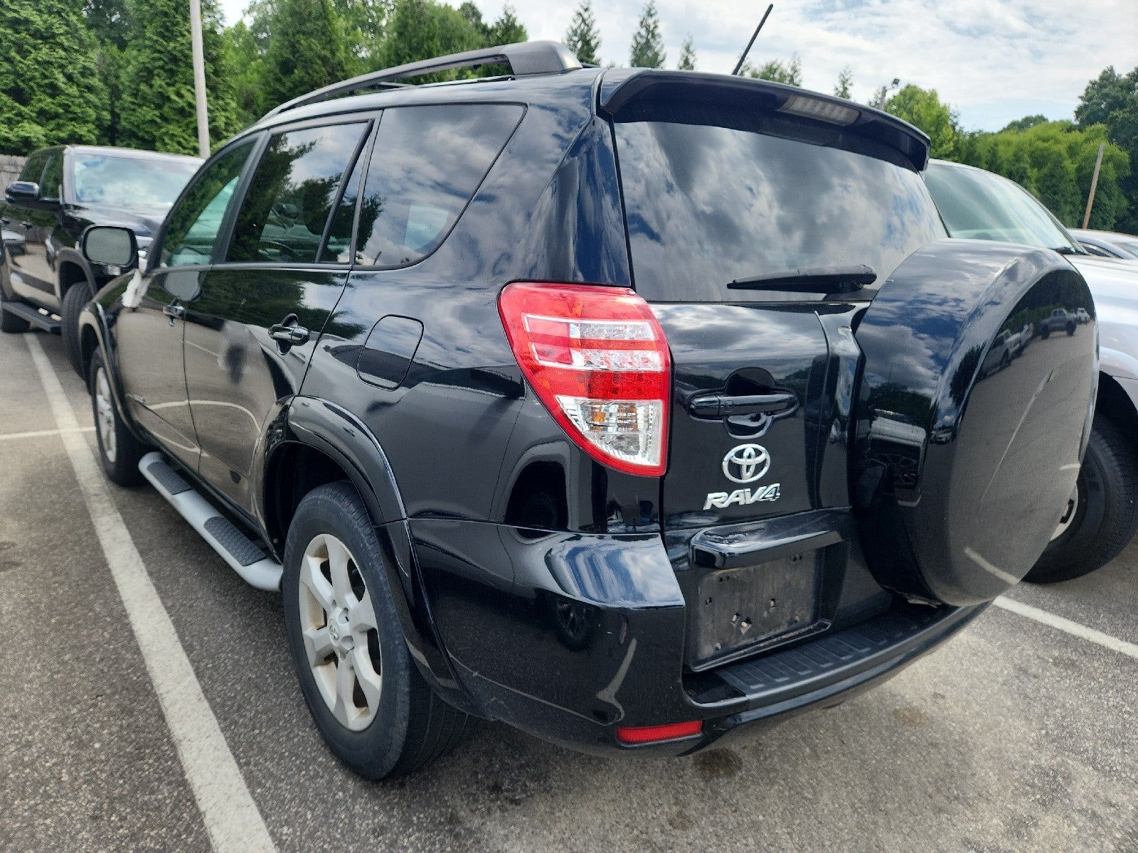 2011 Toyota RAV4 Ltd