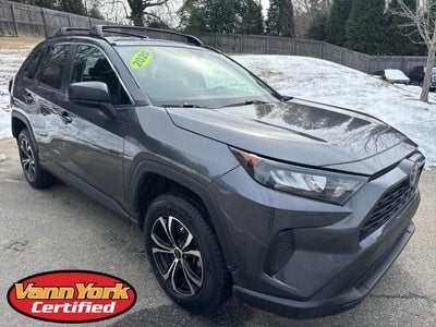 2020 Toyota RAV4 LE