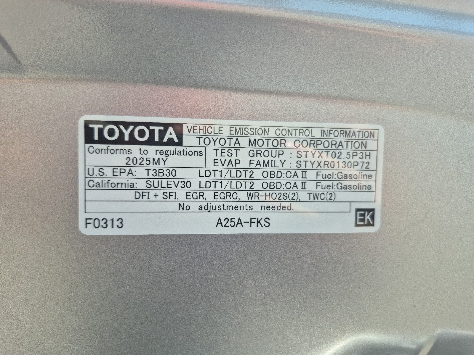2025 Toyota RAV4 LE