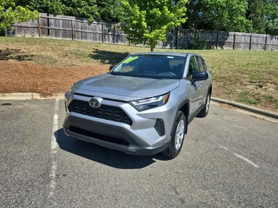 2025 Toyota RAV4 LE