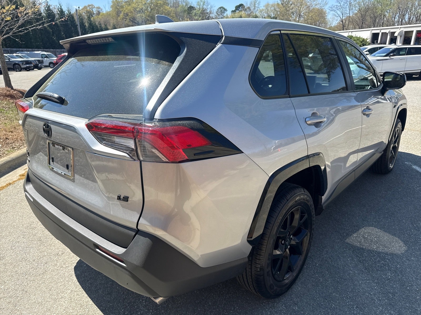 2025 Toyota RAV4 LE