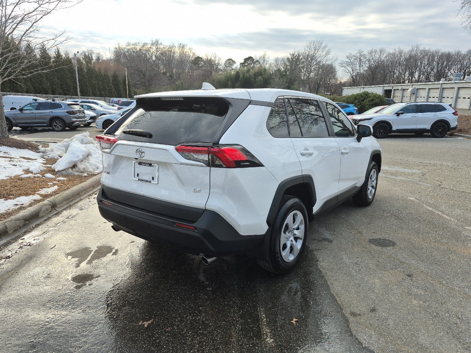 2025 Toyota RAV4 LE