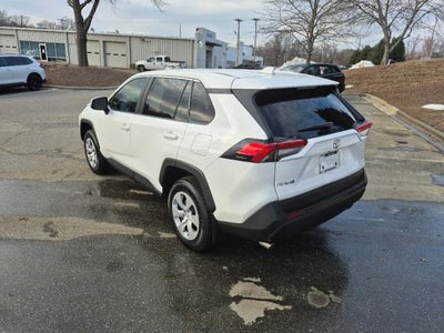 2025 Toyota RAV4 LE