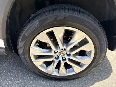 2023 Toyota RAV4 Limited