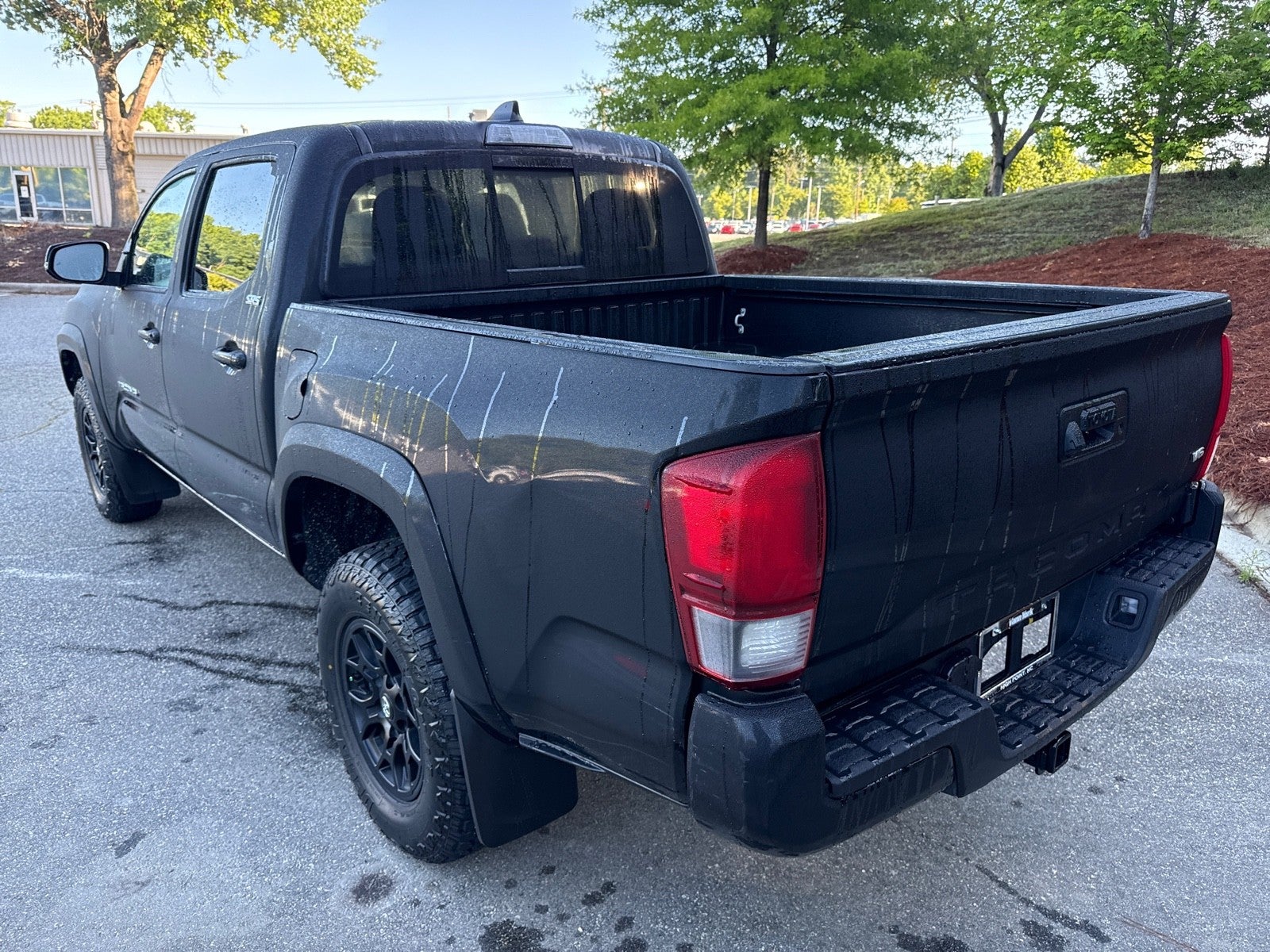 2022 Toyota Tacoma 2WD SR5