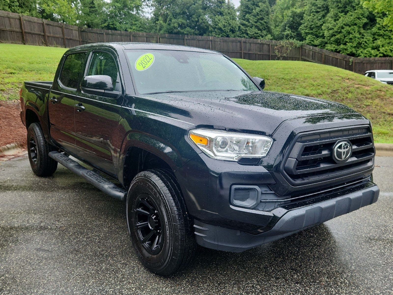 2022 Toyota Tacoma 4WD SR