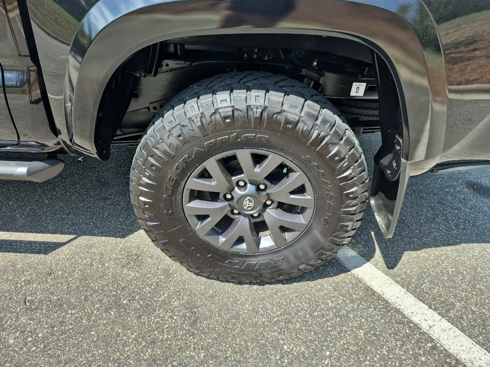 2023 Toyota Tacoma 4WD SR5