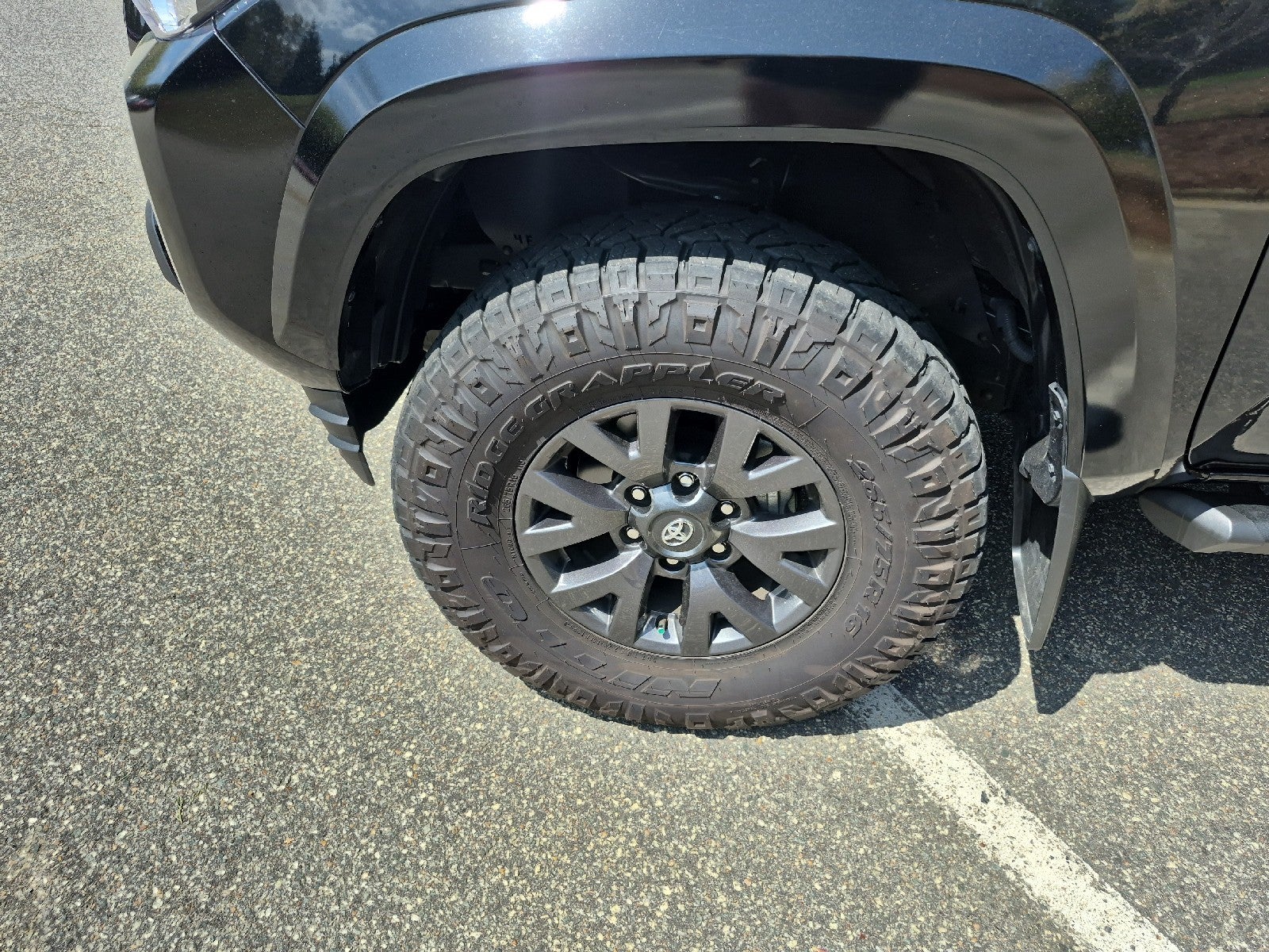 2023 Toyota Tacoma 4WD SR5