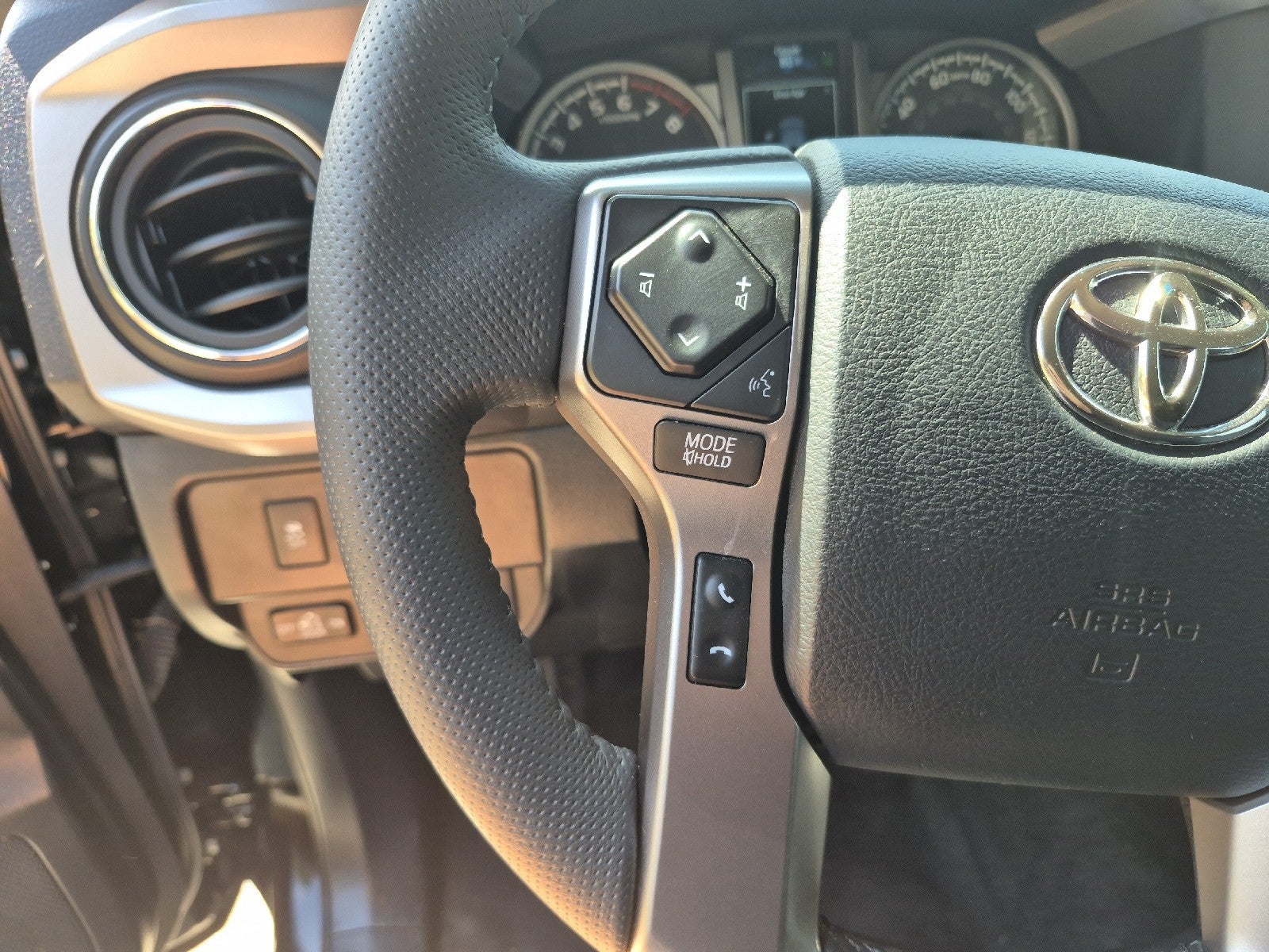 2023 Toyota Tacoma 4WD SR5