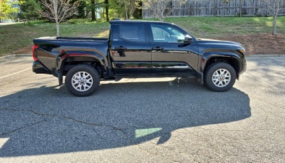 2025 Toyota Tacoma 4WD SR5