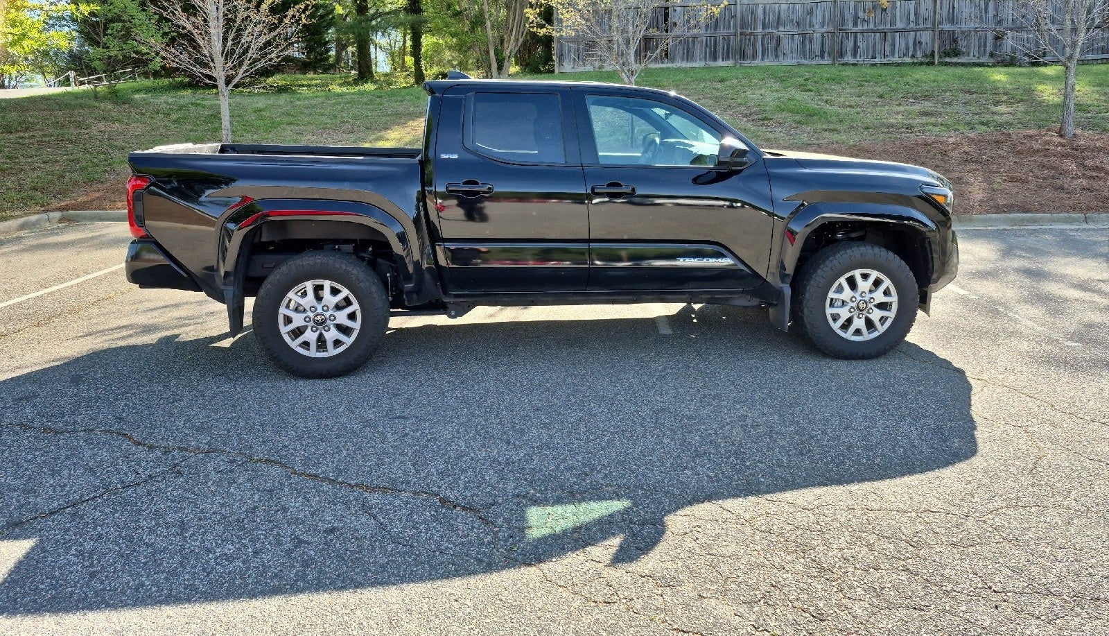 2025 Toyota Tacoma 4WD SR5