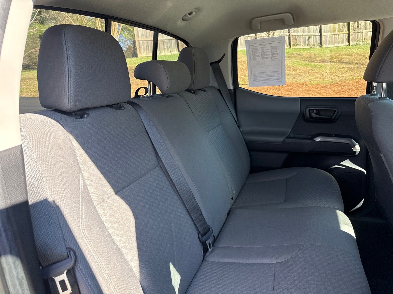 2022 Toyota Tacoma 4WD SR5