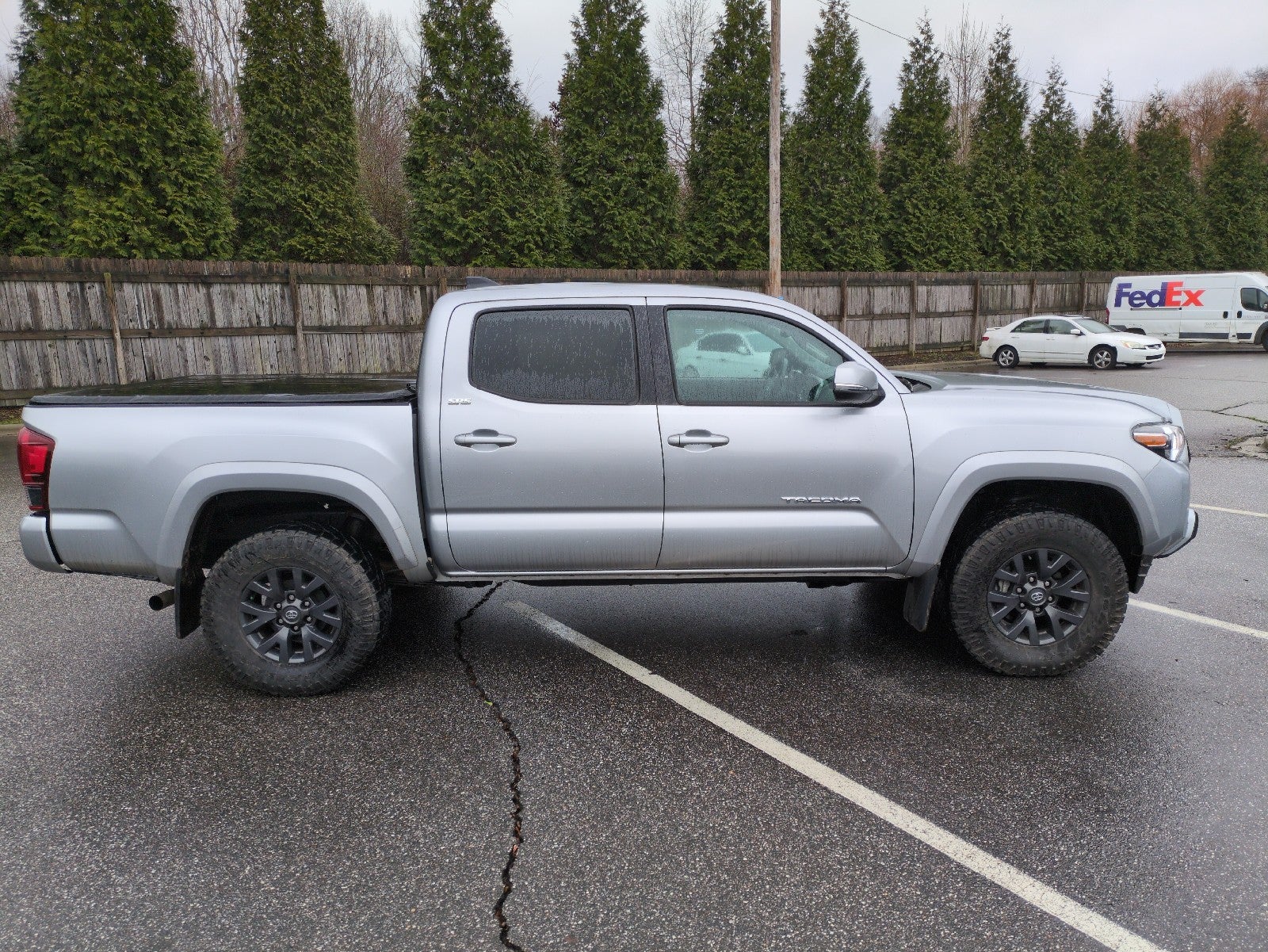 2022 Toyota Tacoma 4WD SR5