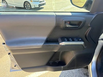 2022 Toyota Tacoma 4WD SR5