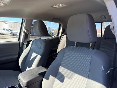 2022 Toyota Tacoma 4WD SR5