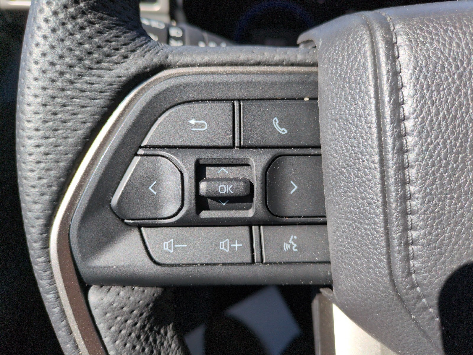 2025 Toyota Tacoma 2WD TRD Sport