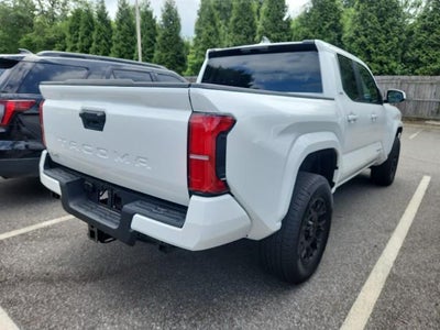 2025 Toyota Tacoma 4WD SR5