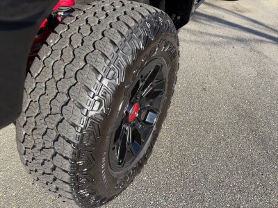 2025 Toyota Tacoma 4WD TRD Pro Hybrid