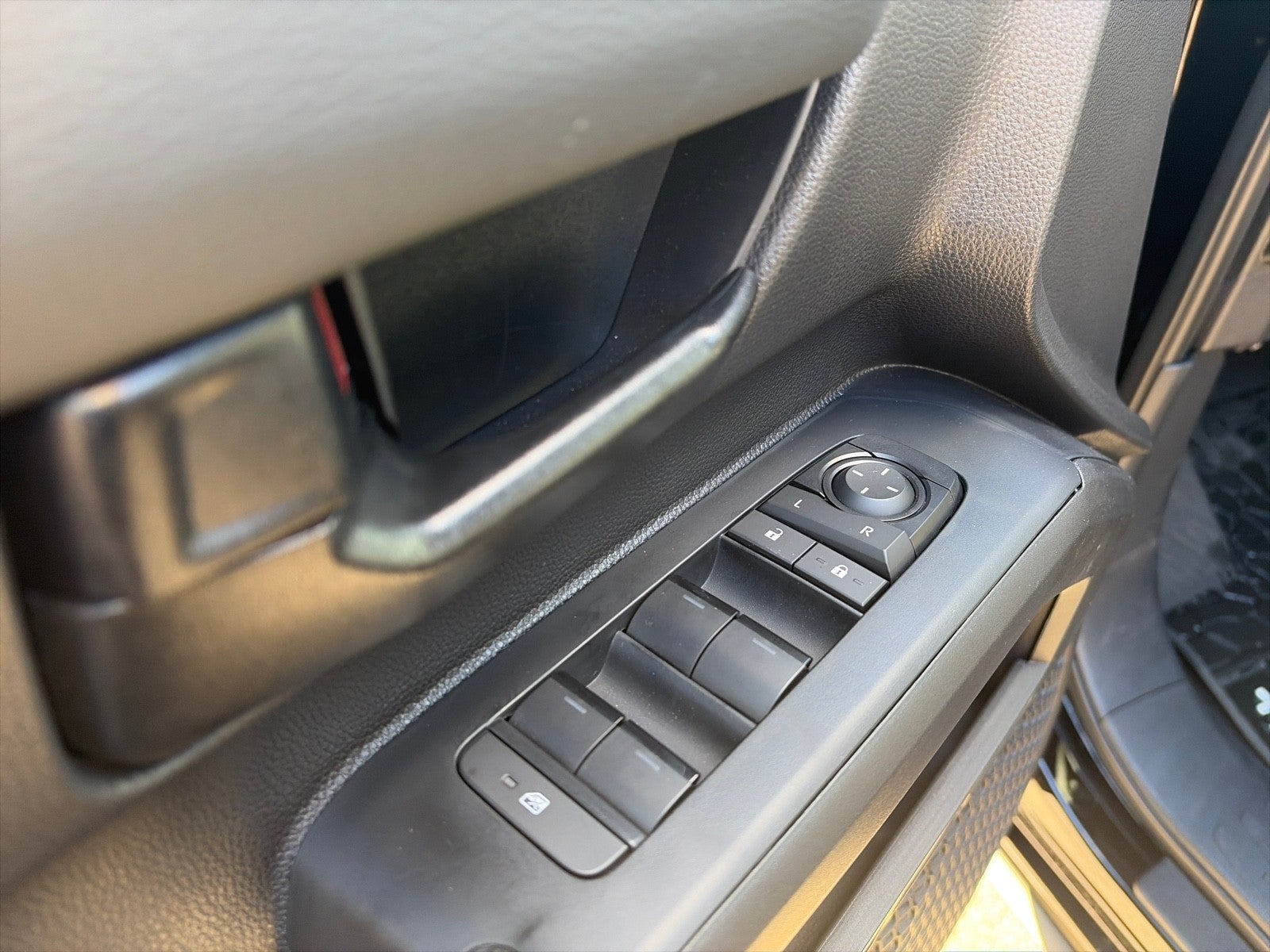 2025 Toyota Tacoma 4WD TRD Pro Hybrid