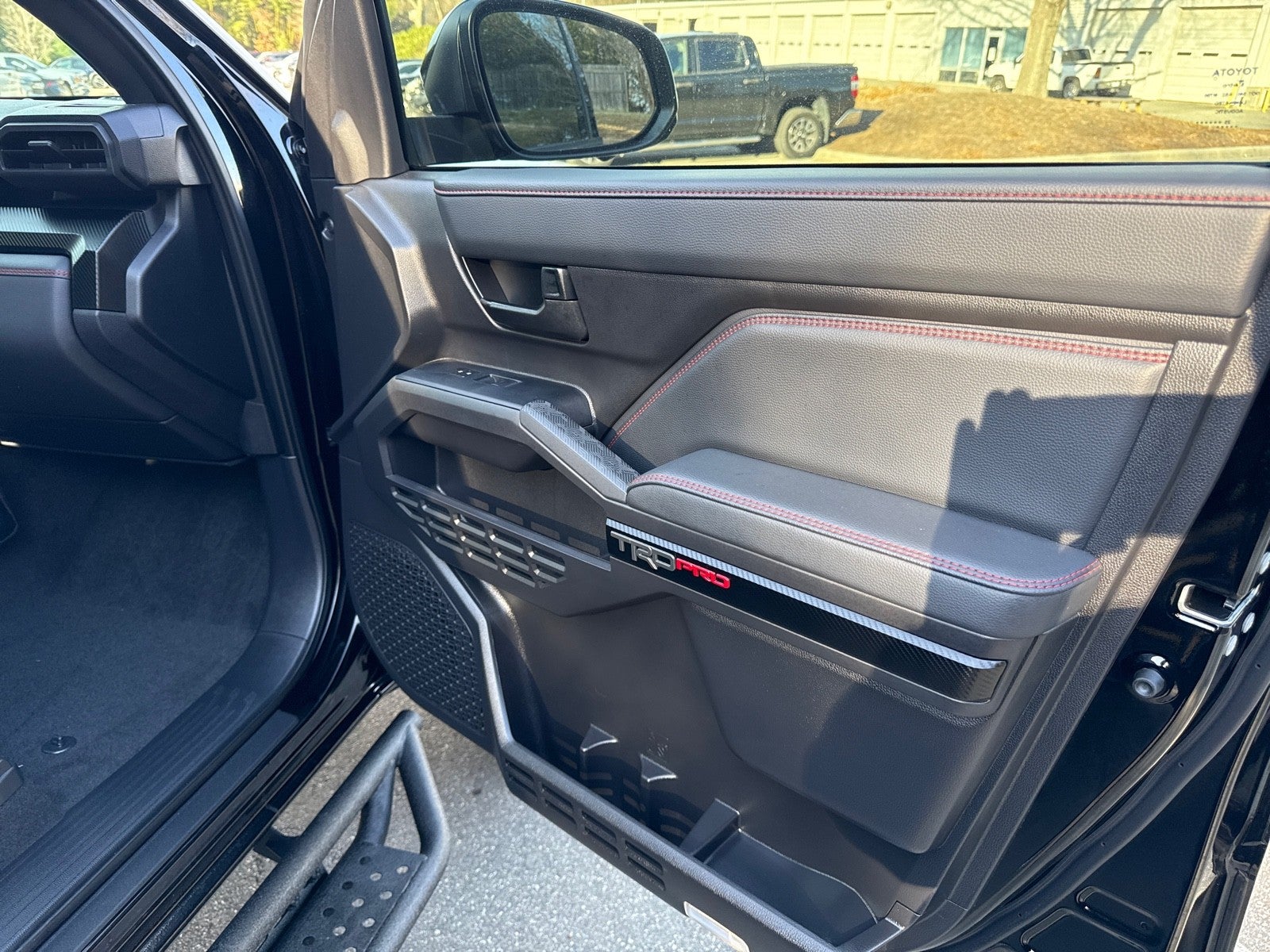 2025 Toyota Tacoma 4WD TRD Pro Hybrid