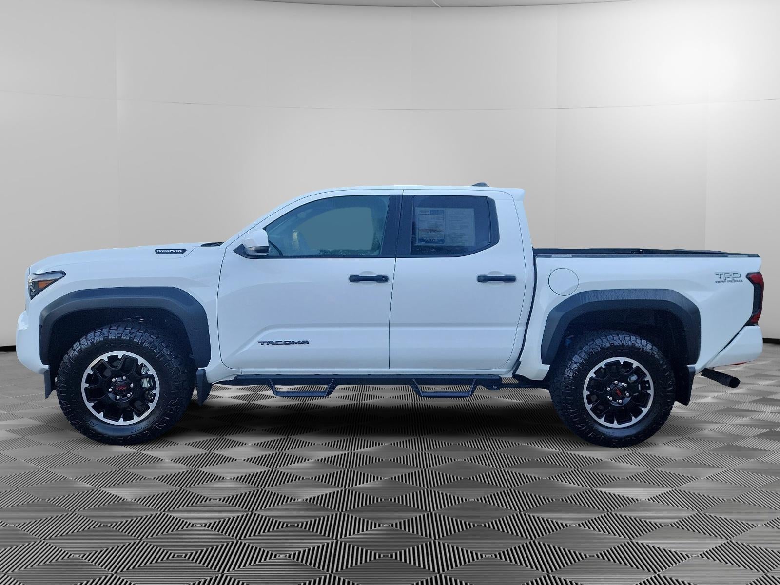 2025 Toyota Tacoma 4WD TRD Off Road Hybrid