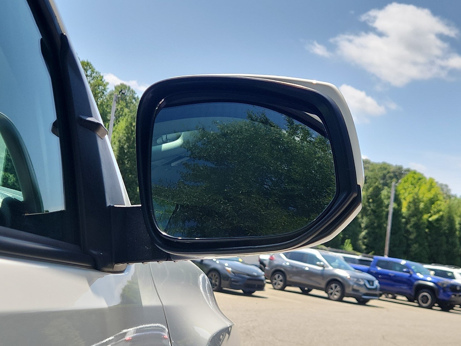 2022 Toyota Tacoma 2WD SR