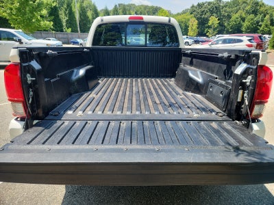2022 Toyota Tacoma 2WD SR