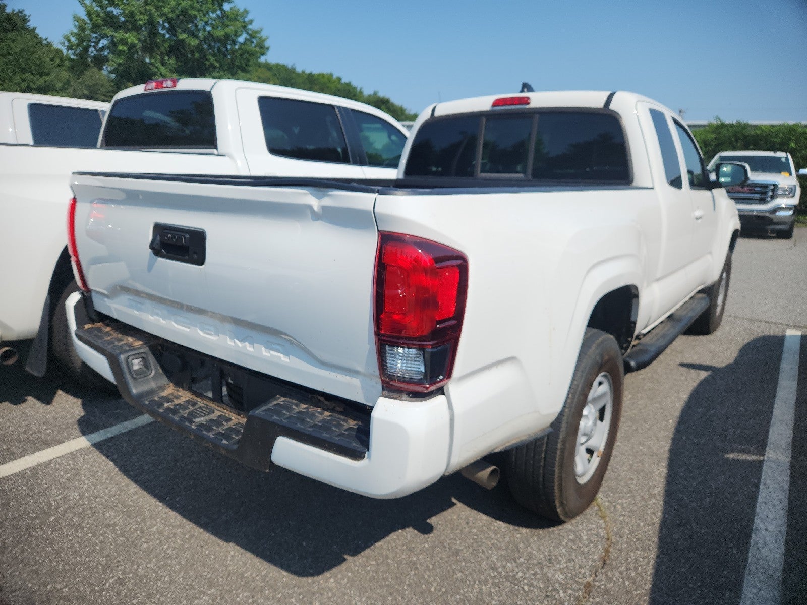 2022 Toyota Tacoma 2WD SR