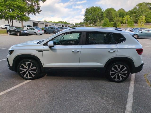2022 Volkswagen Taos SE