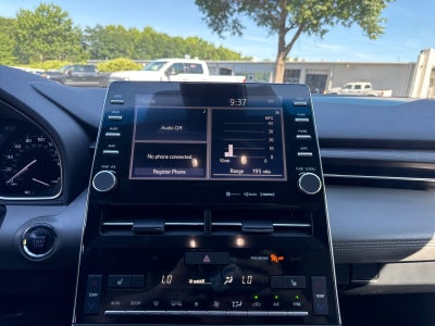 2020 Toyota Avalon XLE