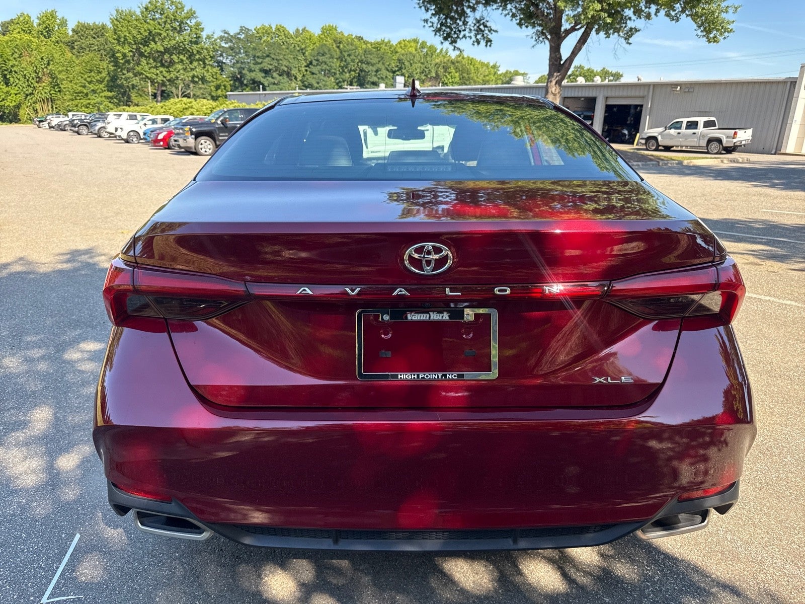 2020 Toyota Avalon XLE