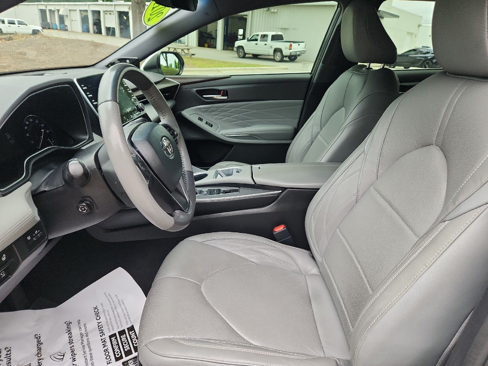 2019 Toyota Avalon Hybrid Limited