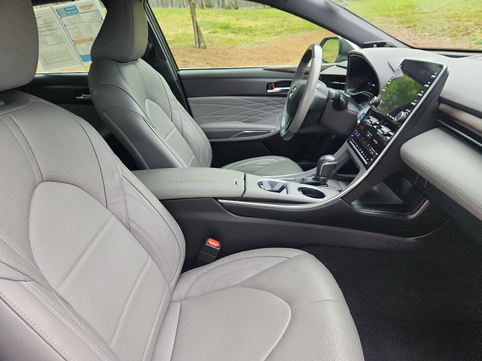 2019 Toyota Avalon Hybrid Limited