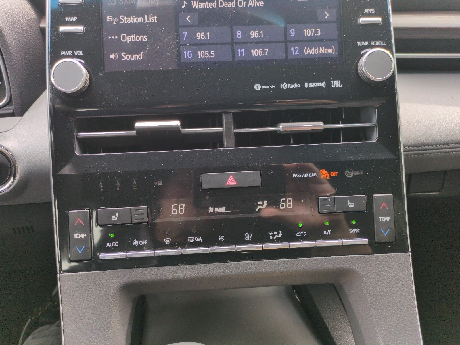 2019 Toyota Avalon XLE