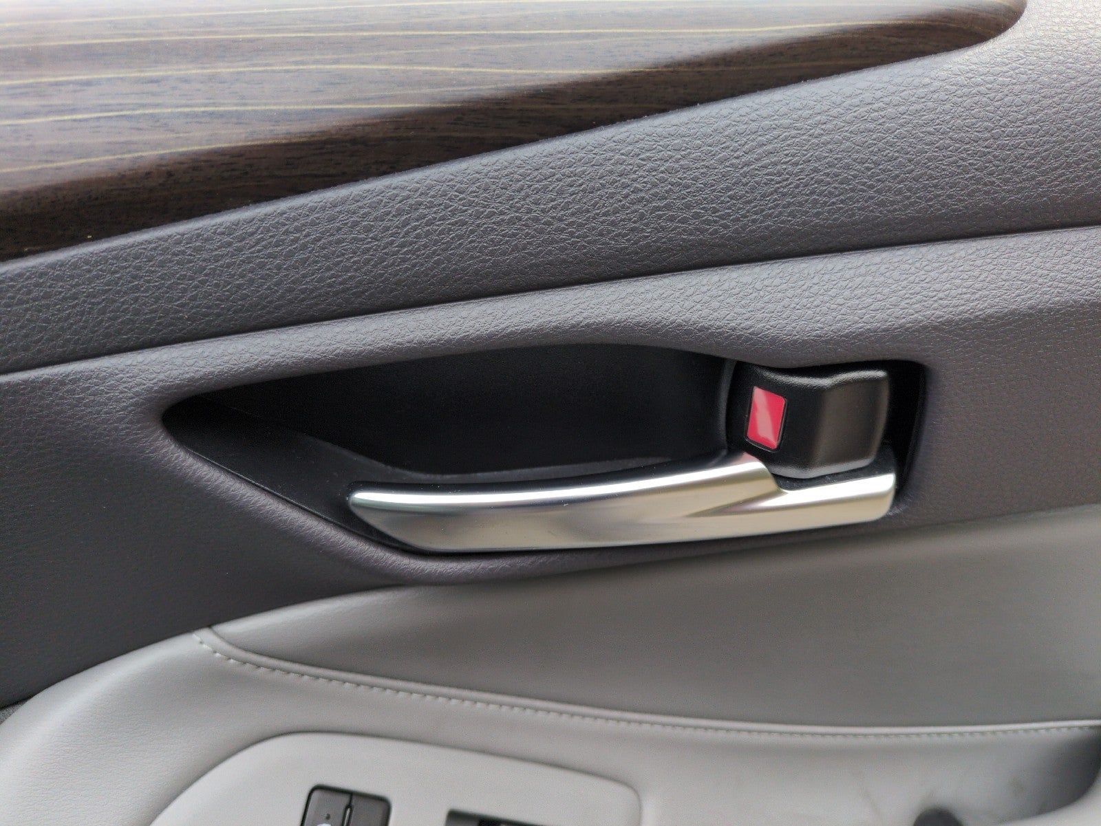 2019 Toyota Avalon XLE