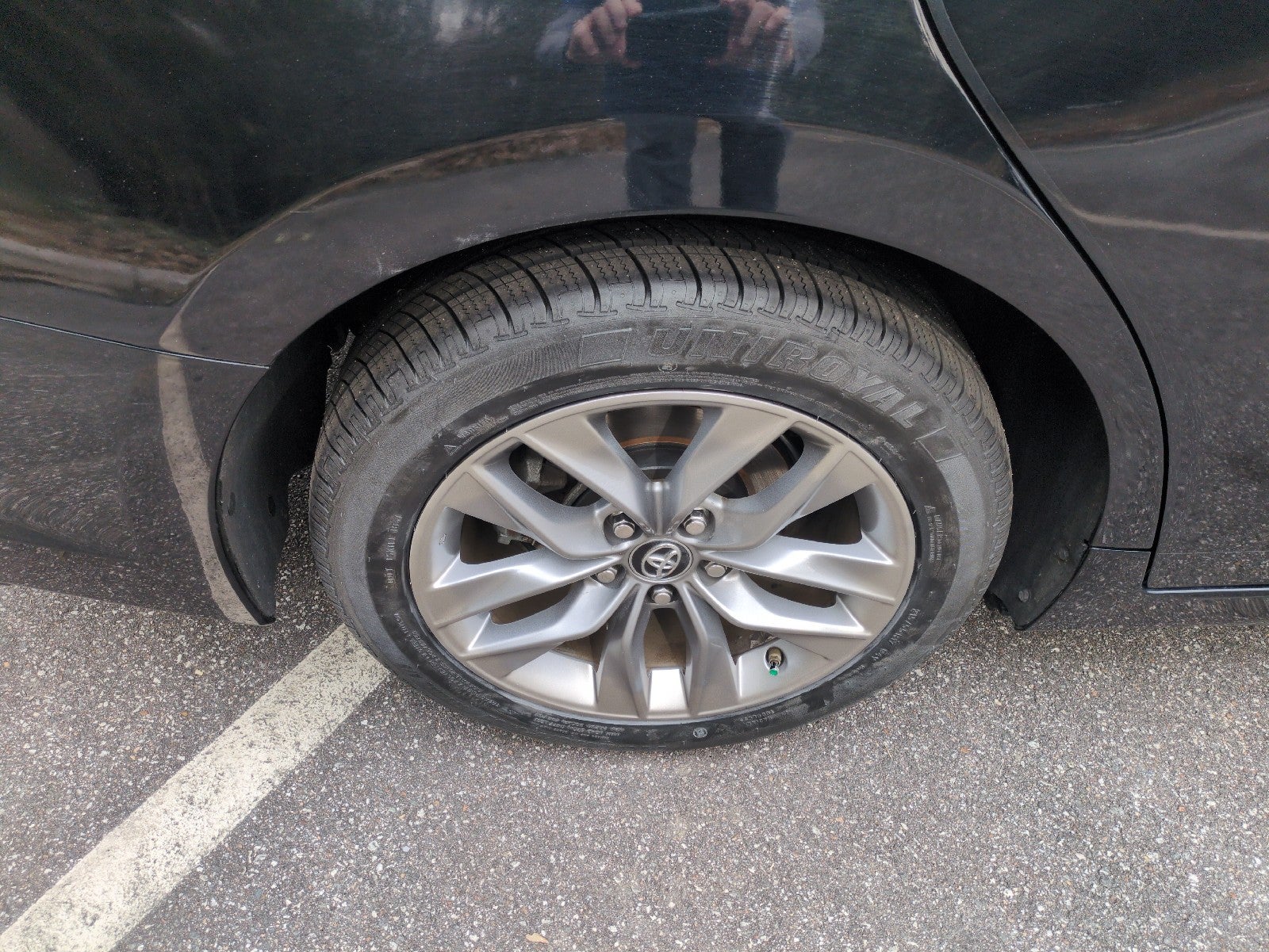 2019 Toyota Avalon XLE