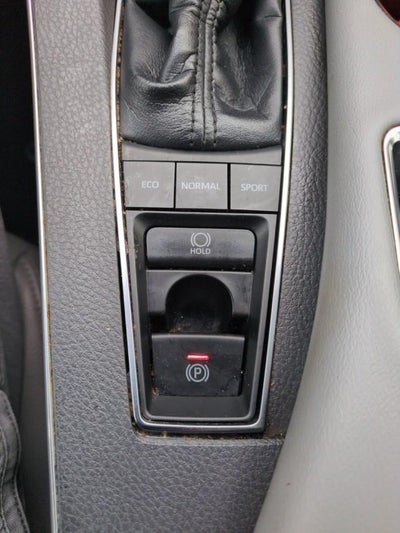 2019 Toyota Avalon XLE