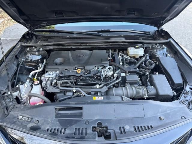 2022 Toyota Camry Hybrid LE