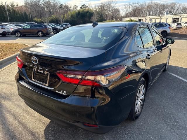 2022 Toyota Camry Hybrid LE