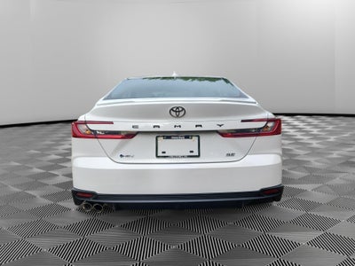 2026 Toyota Camry Hybrid SE