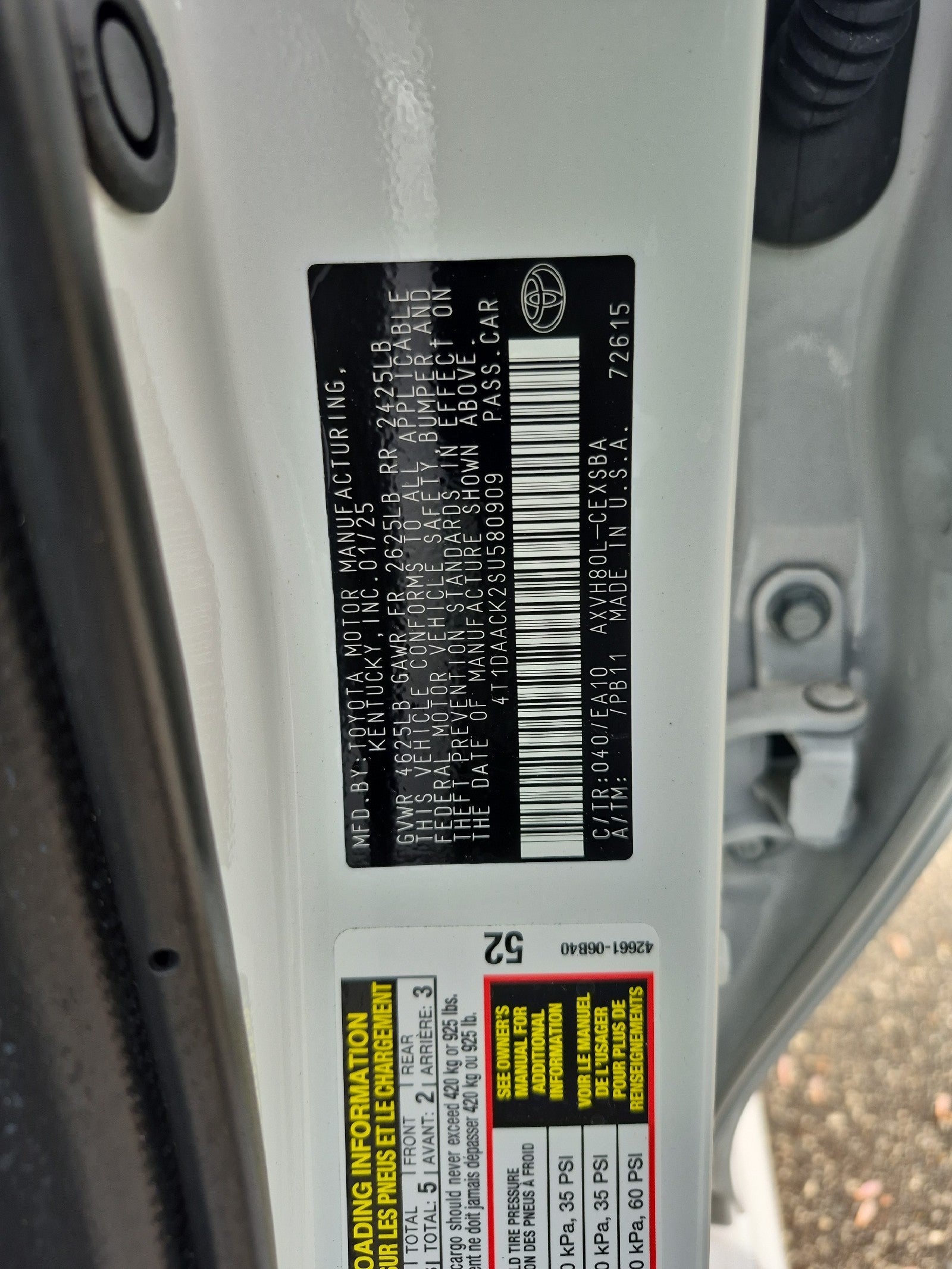 2025 Toyota Camry SE