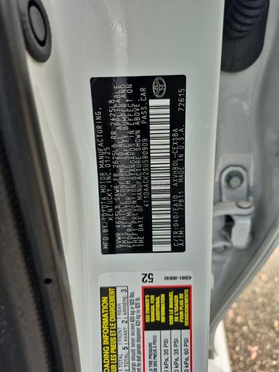 2025 Toyota Camry SE