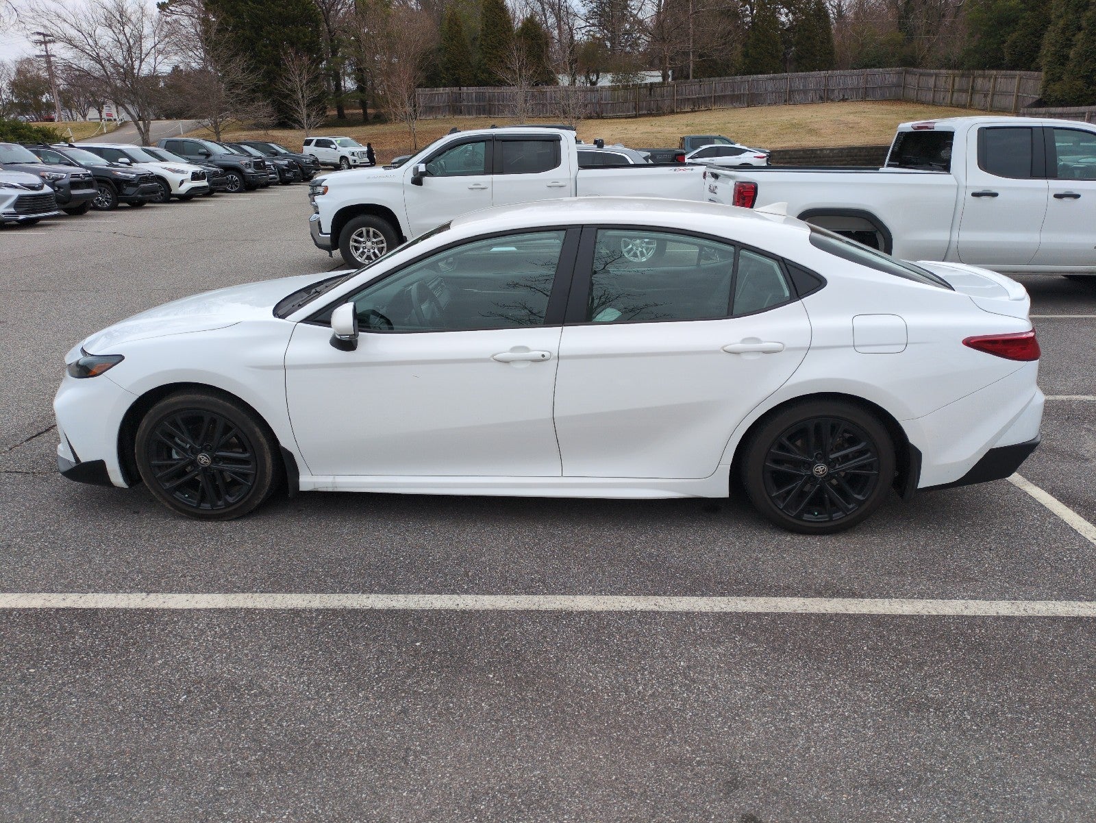 2025 Toyota Camry SE