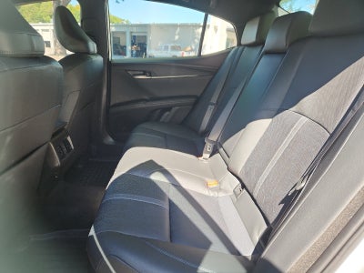 2025 Toyota Camry Hybrid XSE