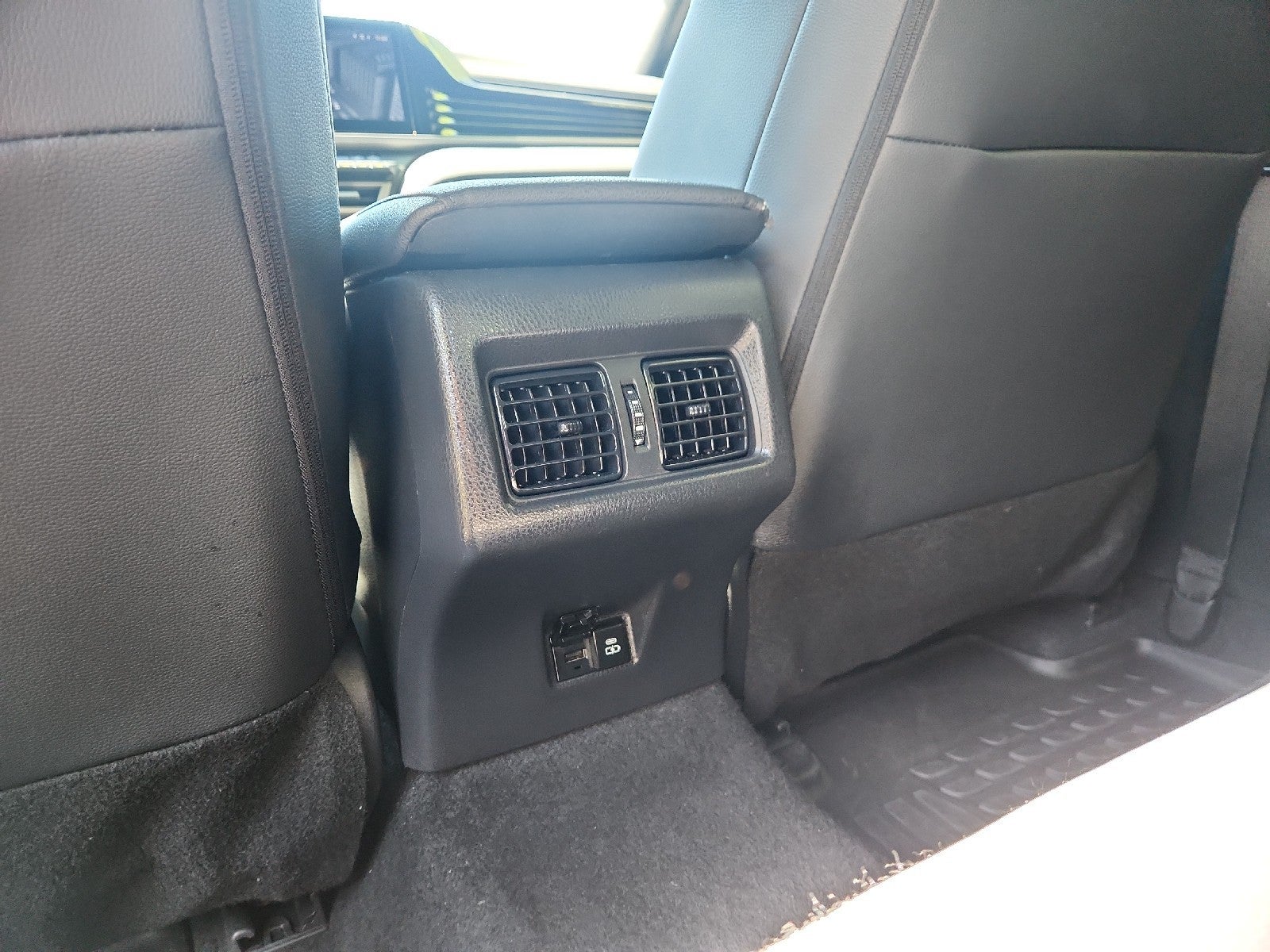 2025 Toyota Camry Hybrid XSE