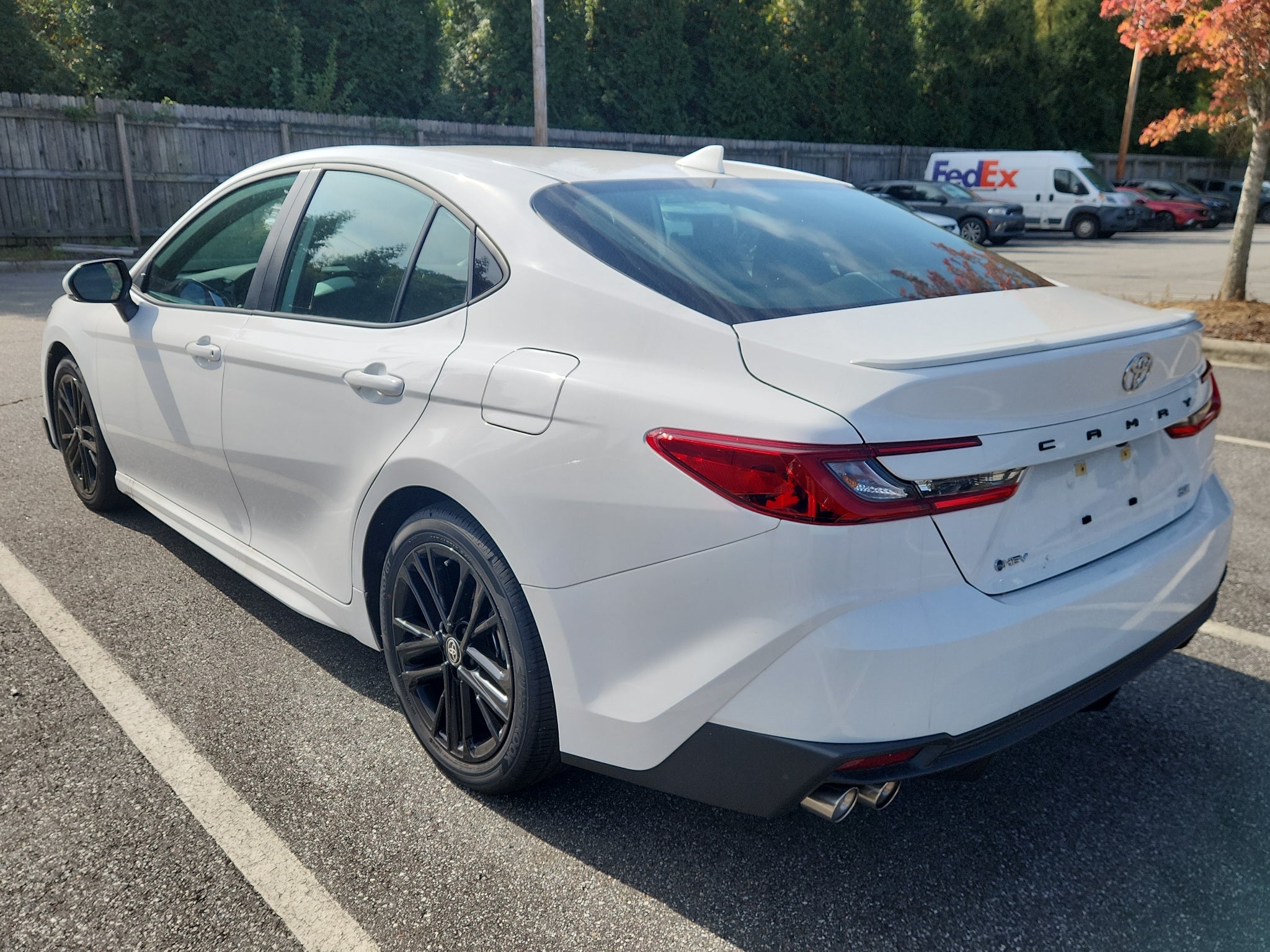 2026 Toyota Camry Hybrid SE