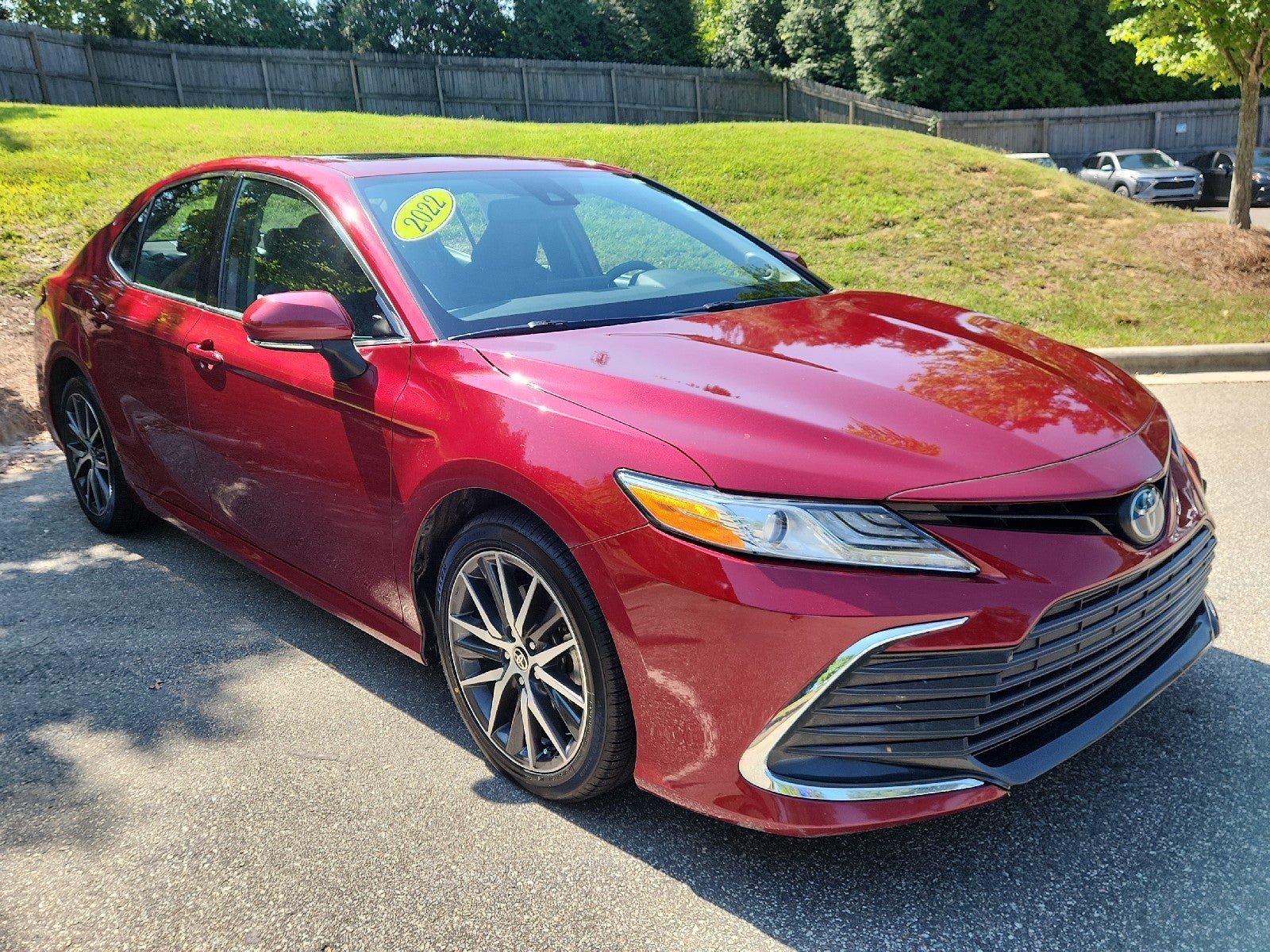 2022 Toyota Camry Hybrid XLE