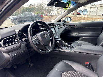 2020 Toyota Camry SE