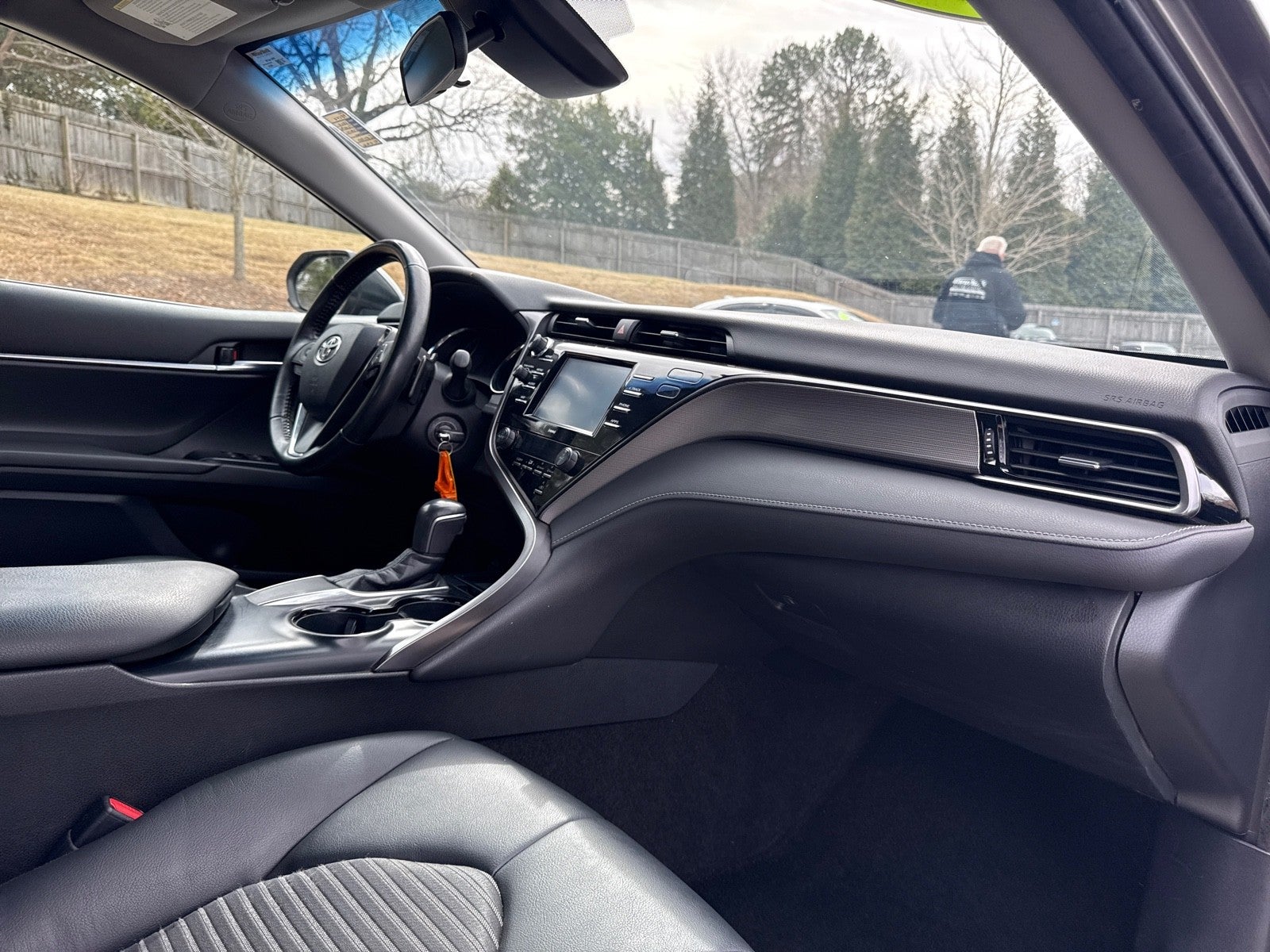 2020 Toyota Camry SE